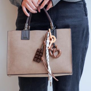 【2025年最新】人気再熱！バッグチャーム＆キーホルダーのトレンドガイド