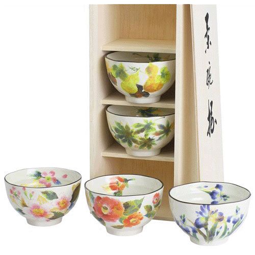 4543945039552



03955



セラミック藍
花風雅 飯碗揃
