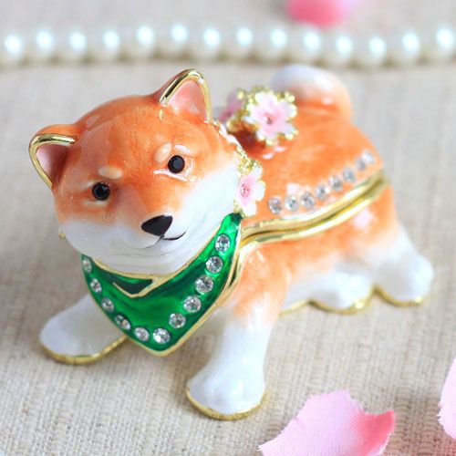 ピィアース
ジュエリーケース 桜犬 桜まめしば