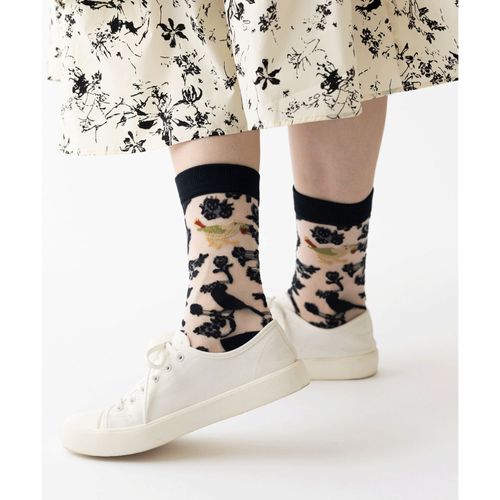 4582758513187







Ｈ．Ｉ．Ｔ．
ジュビリーモリス柄シースルーソックス