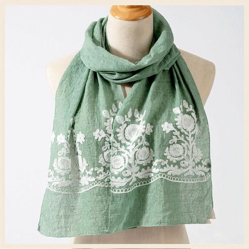 ｃｒｏｉｓ
刺繍綿ストール