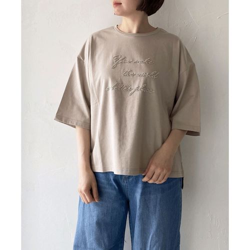 三澤　
epidemique ビーズ刺繍ロゴTシャツ