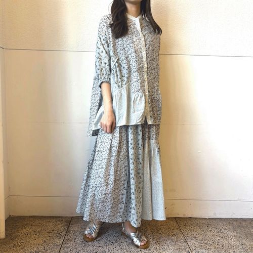 アンナヴァン
パッチワークティアードスカート