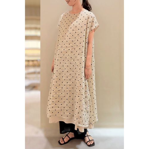 ＹＵＲＫプラン
YURK geniet van ドット刺繍ワンピース