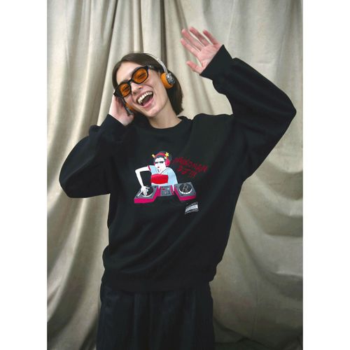 ク・ラッチ
HUMAROUSMAIKOHANDJSWEAT