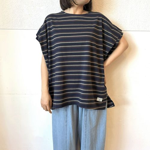 アンナヴァン
LUPILIEN タックスリーブT