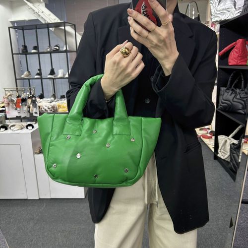 高木ミンク
スタッズラムレザーバッグ