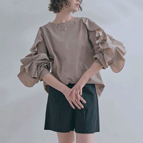 山本定
袖フリルラッシュガードブラウス