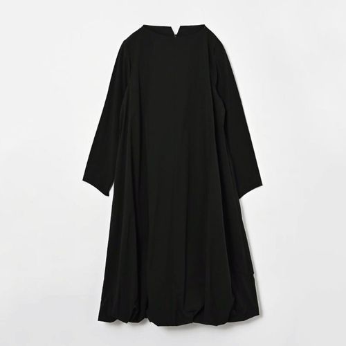 あむう
akaneボートネックバルーンワンピース