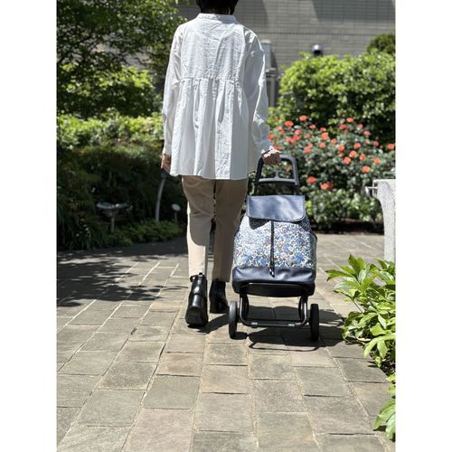 4534863575109







レップ
保冷・保温2輪カートサコッシュ付き