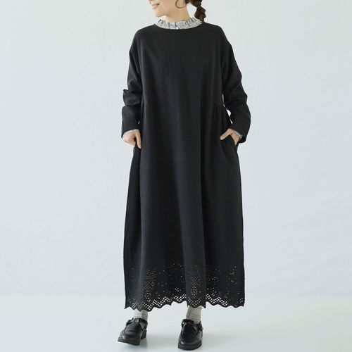 4547316083960







ノンノ　
ノンノ 布帛綿麻＋裾パネル刺繍ワンピース