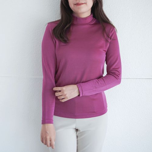 アルファプラス
ジョワイユ 裏綿ハイネックTシャツ M・L