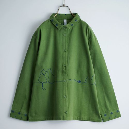 ドライブ
Emago ねこ刺繍シャツ