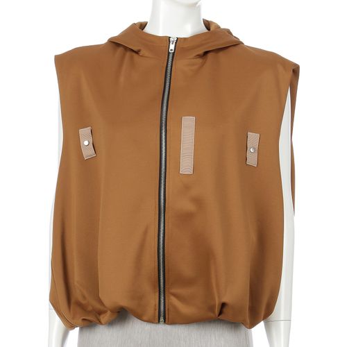 シシエス
バルーンフーディベスト
