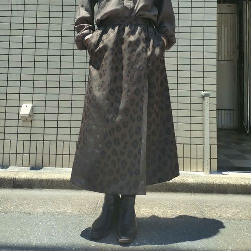 ダブル・フェース
Doubleface Tokyo ジャカードアシメタックスカート