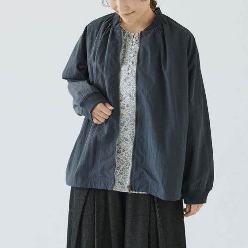 4547316084684



0



ノンノ　
ノンノ ナイロン布帛無地＋リブ ドロスト入りジップアップブルゾン