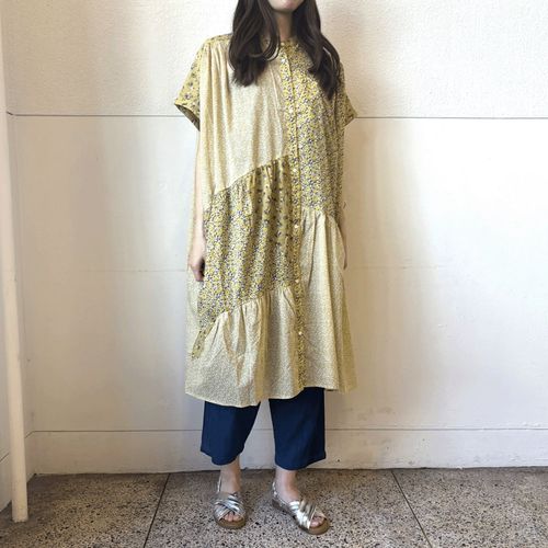 0



0



アンナヴァン
パッチワークティアードワンピース