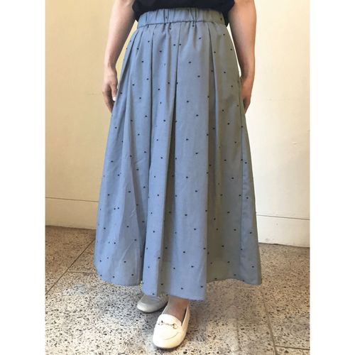 0



0



アスプリ　
qout 刺繍ドットスカート