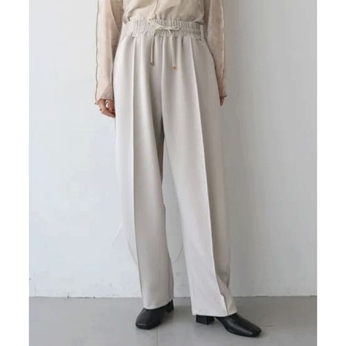 0



0



三澤　
Vingtrois カーブパンツ