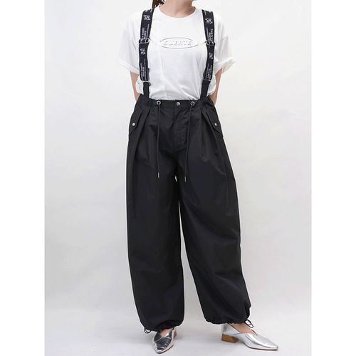 0



0



Ａｓｈｌｅｙ＆Ｂｒｏｓ
33℃ ロゴストラップサスペンダーワイドパンツ