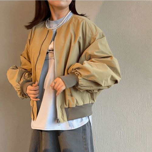 0



0



ザンパ　
ザンパ ナイロンタッサーブルゾン