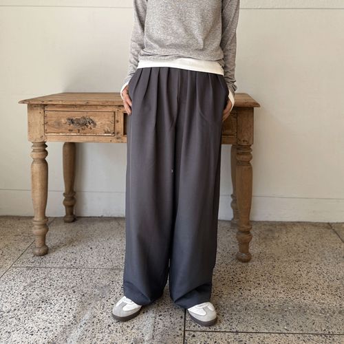 0



0



ザンパ　
ザンパ タックボリュームワイドパンツ