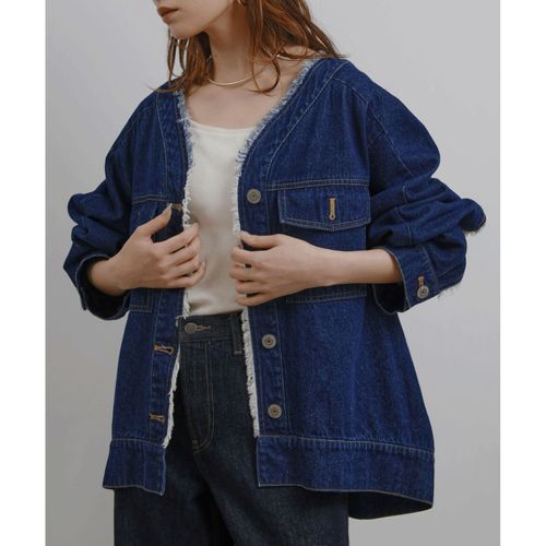 0



0



光世　
Palm Riche フリンジデニムジャケット
