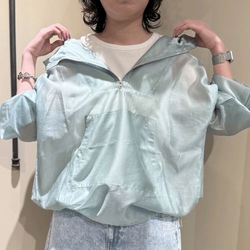 0



0



三澤　
vingtrois シアーアノラックパーカー