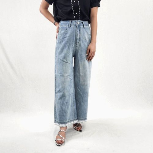 0



0



チャーミング
レースデザインデニムパンツ