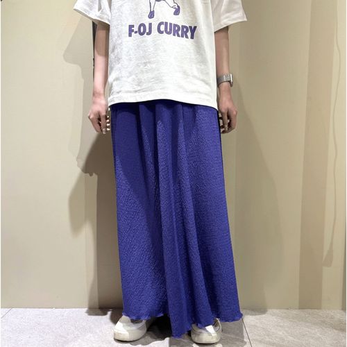 0



0



オンアンドオン
le colis シャーリングフレアースカート