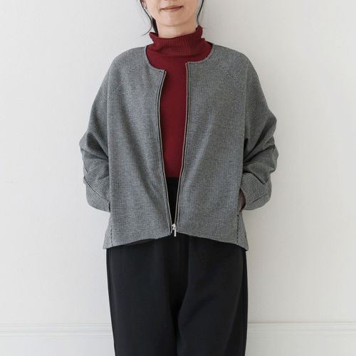 0



0



ピープル
Crea delice ノーカラーZIPブルゾン