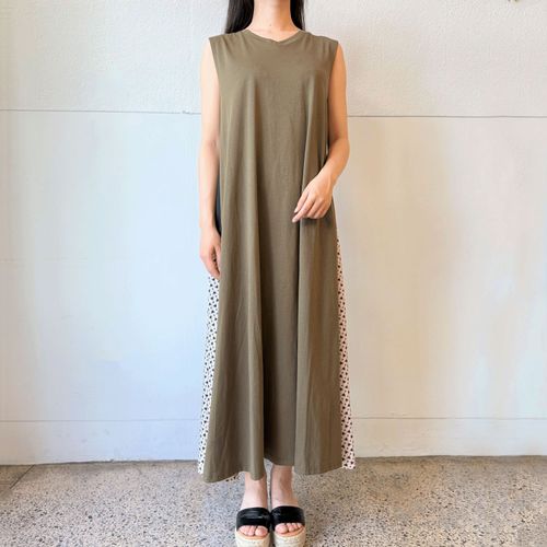 0



0



モンパリス
切り替え水玉柄ワンピース