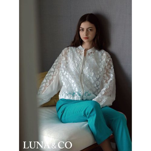 0



0



ベルディー
LUNA＆CO カットジャガードシアージャケット