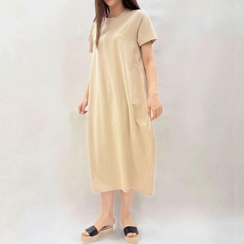 0



0



愛装
バルーンシルエットワンピース