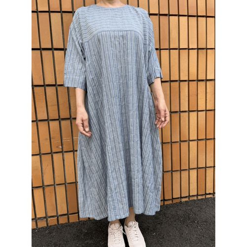 0



0



アトリエ雅
アトリエ雅 ストライプガラロングワンピース