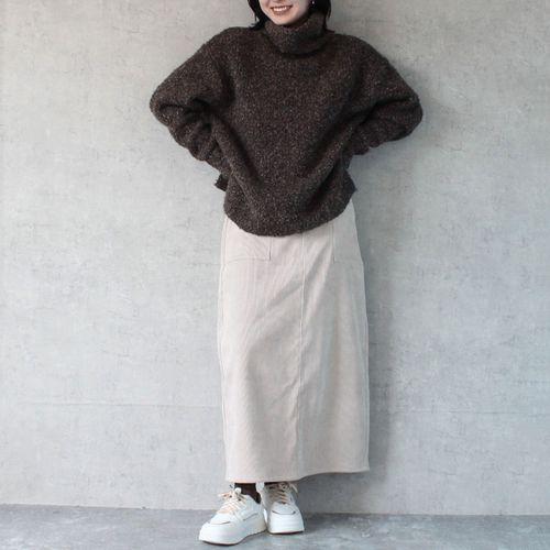 0



0



佐藤安商店
W HEART コーデュロイベイカーロングスカート