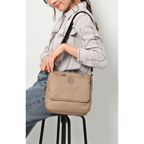 0



0



山川工芸
BORSETTIAMO 撥水ナイロン拡張ショルダーバッグ
