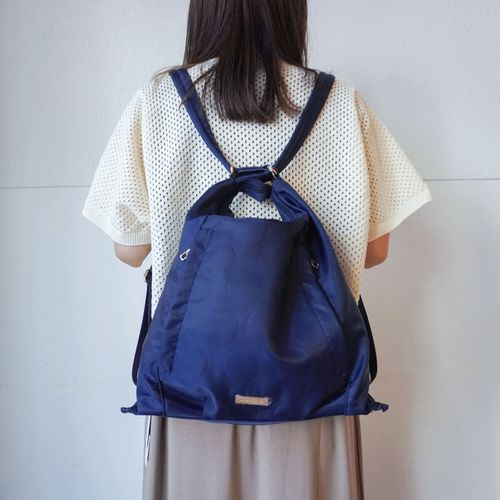 0



0



コーエイ
marie claire bis 水玉エンボス2WAYリュックサック