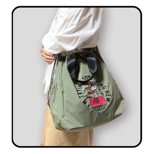 0



0



生駒クロス
スヌーピー 刺繍巾着2WAYバッグ