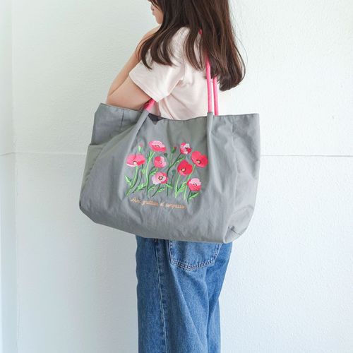 4512008609711



0



ＴＴＣ　
フラワー刺繍トートバッグ