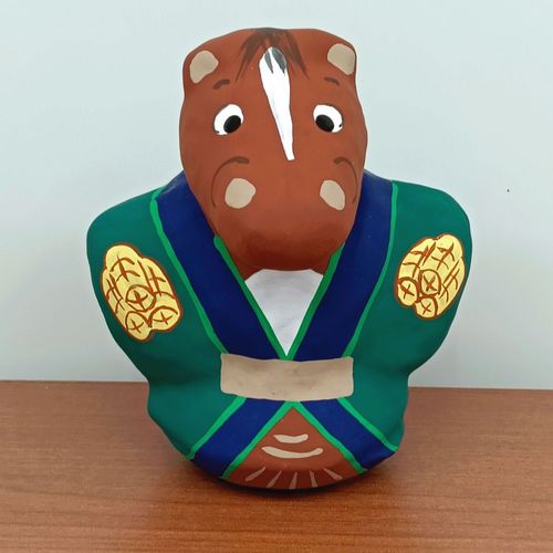 0



E-9



伊勢一商店
いせ辰はりこ 干支奴 緑