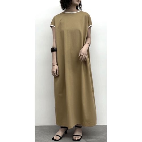 0



0



ブルーベル
CLOCHE 配色ロングワンピース