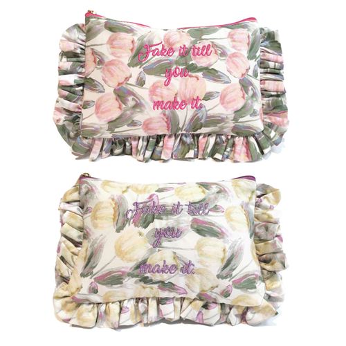 4580742245373



0



グローバルアロー
Frilly tulip コスメポーチ