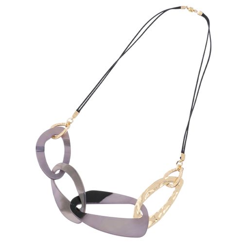 ジェノバ
大ぶり紐ネックレス