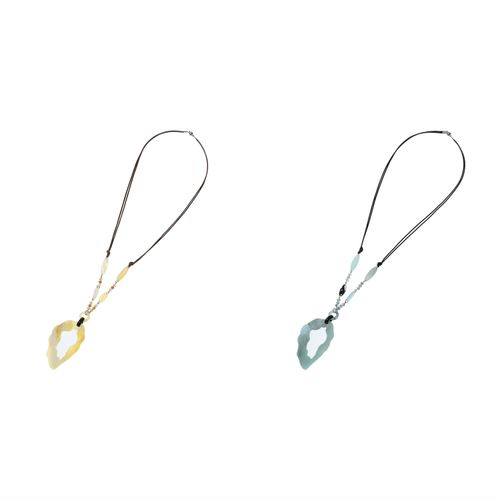 ジェノバ
革紐ロングマグネットネックレス