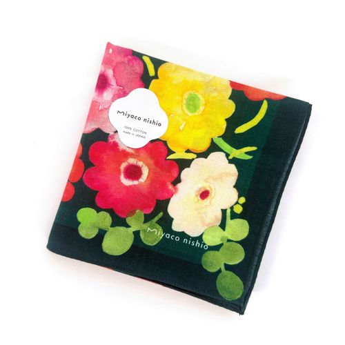 H45



ｍｉｙａｃｏ　ｎｉｓｈｉｏ
miyaco スカーフにもなるハンカチ ガーベラ