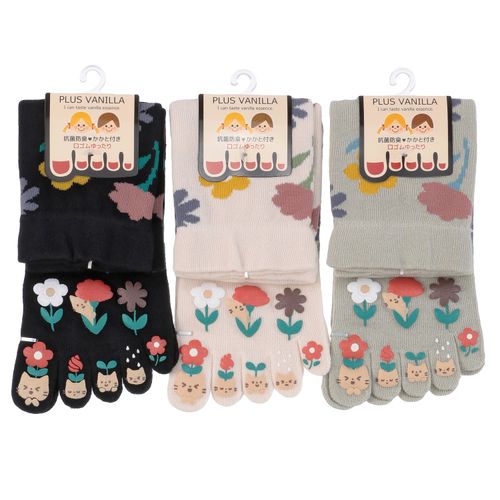 エイコー
PLUS VANILLA クルー丈 5本指 お花とねこラバー付き ボタニカル柄