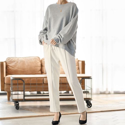 パレ・フタバ
reginetta ジョーゼット裏ベロアテーパード