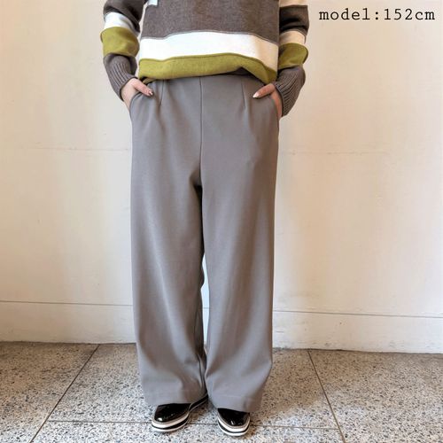 佐々木要右衛門商店
ライトジョーゼット裏ベロア ボンディングワイドパンツ