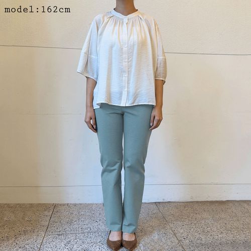 有木
ピタッツ 秋冬素材 ストレートパンツ